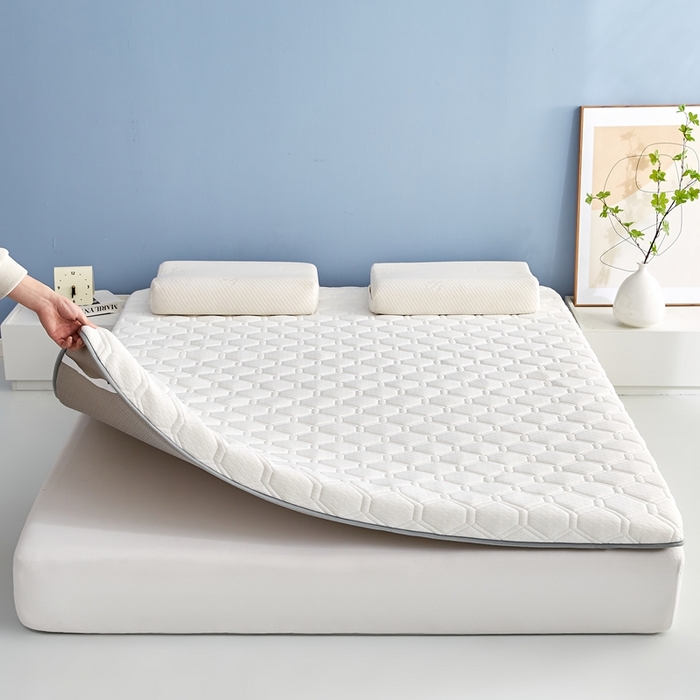 华誉 2025新款跨境电商专供鸟眼布床垫 单边款菱格白