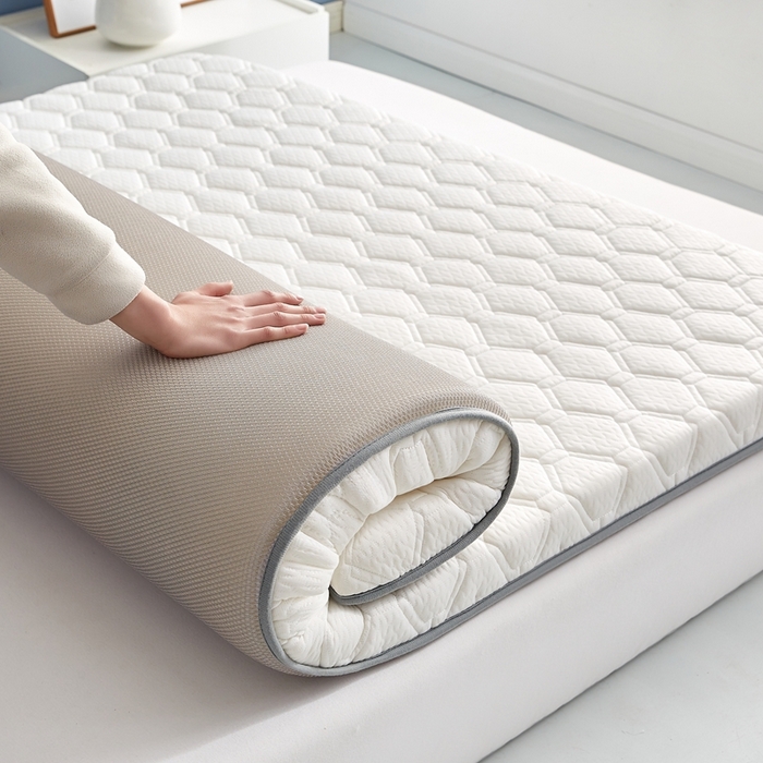 91家纺网 家纺一手货源 找家纺 华誉 2025新款跨境电商专供鸟眼布床垫 单边款菱格白