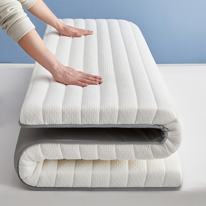 91家纺网 家纺一手货源 找家纺 华誉 2025新款跨境电商专供鸟眼布床垫 单边款直线白色