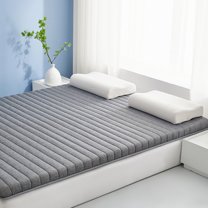 91家纺网 家纺一手货源 找家纺 华誉 2025新款跨境电商专供鸟眼布床垫 单边款直线灰色