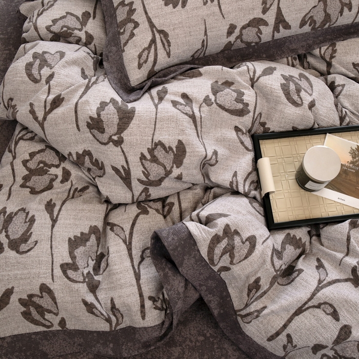 91家纺网 家纺一手货源 找家纺 乐居家纺 2025新款高密亲肤亚麻舒爽透气四件套 乐微-咖