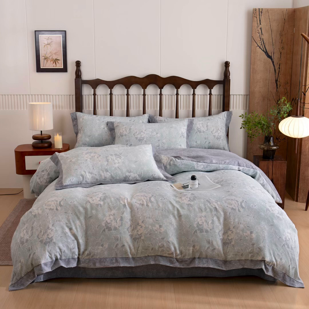 91家纺网 家纺一手货源 找家纺 乐居家纺 2025新款高密亲肤亚麻舒爽透气四件套 莫妮卡-绿