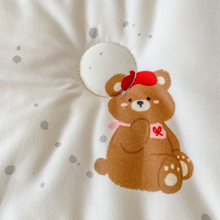 91家纺网 家纺一手货源 找家纺 天瑜家纺 2025新款针织棉手包豆豆被儿童被大豆被被子被芯 手包边  可爱熊粉