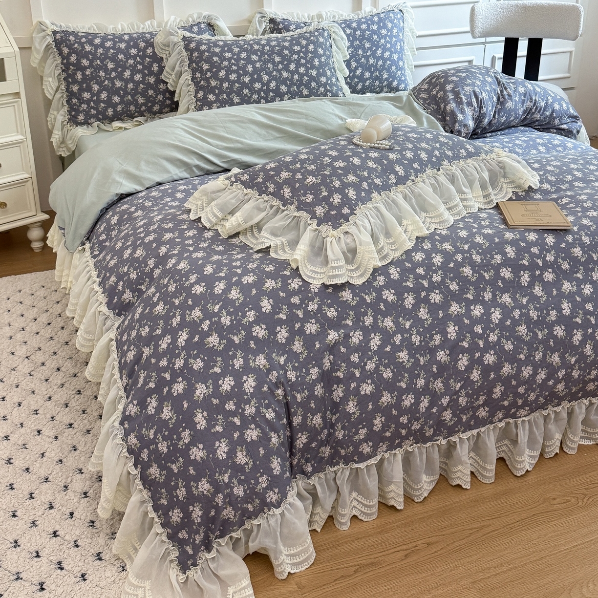 91家纺网 家纺一手货源 找家纺 吾欢心 2025新款韩版蕾丝花边加厚原棉四件套 丛语