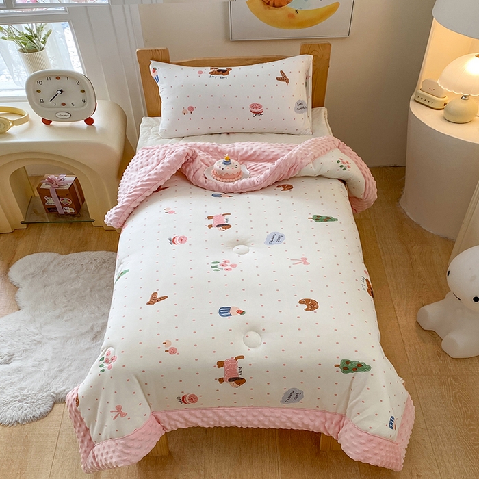 91家纺网 家纺一手货源 找家纺 天瑜家纺 2025新款针织棉手包豆豆被儿童被大豆被被子被芯 手包边  甜心粉