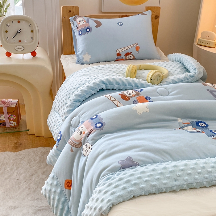 91家纺网 家纺一手货源 找家纺 天瑜家纺 2025新款针织棉手包豆豆被儿童被大豆被被子被芯 手包边  挖机蓝