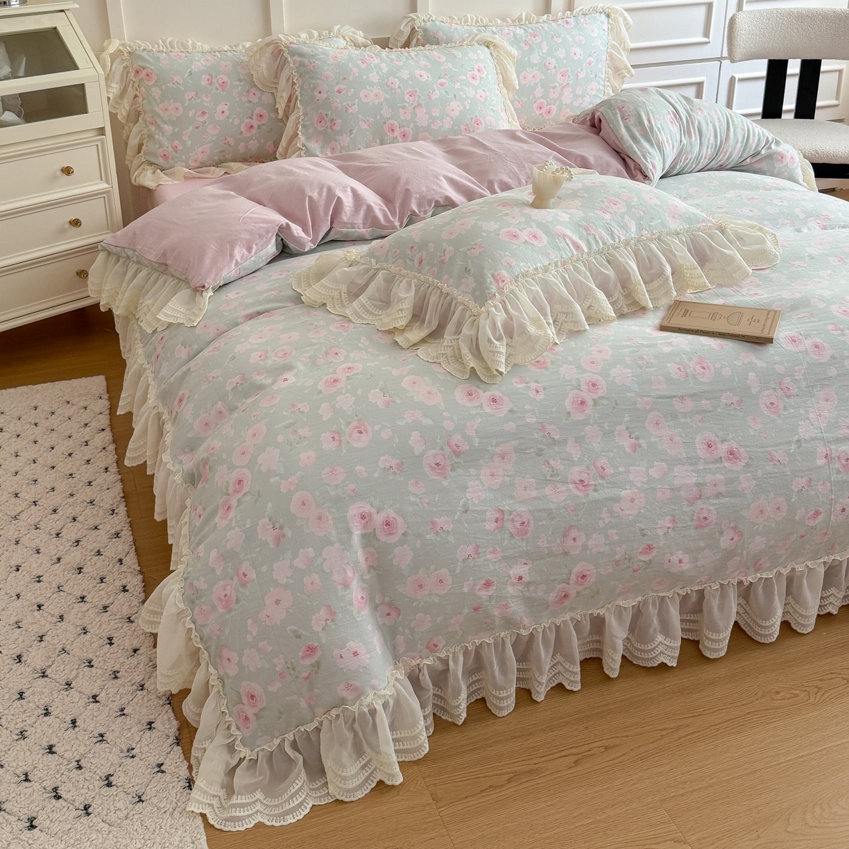 91家纺网 家纺一手货源 找家纺 吾欢心 2025新款韩版蕾丝花边加厚原棉四件套 粉恋绿