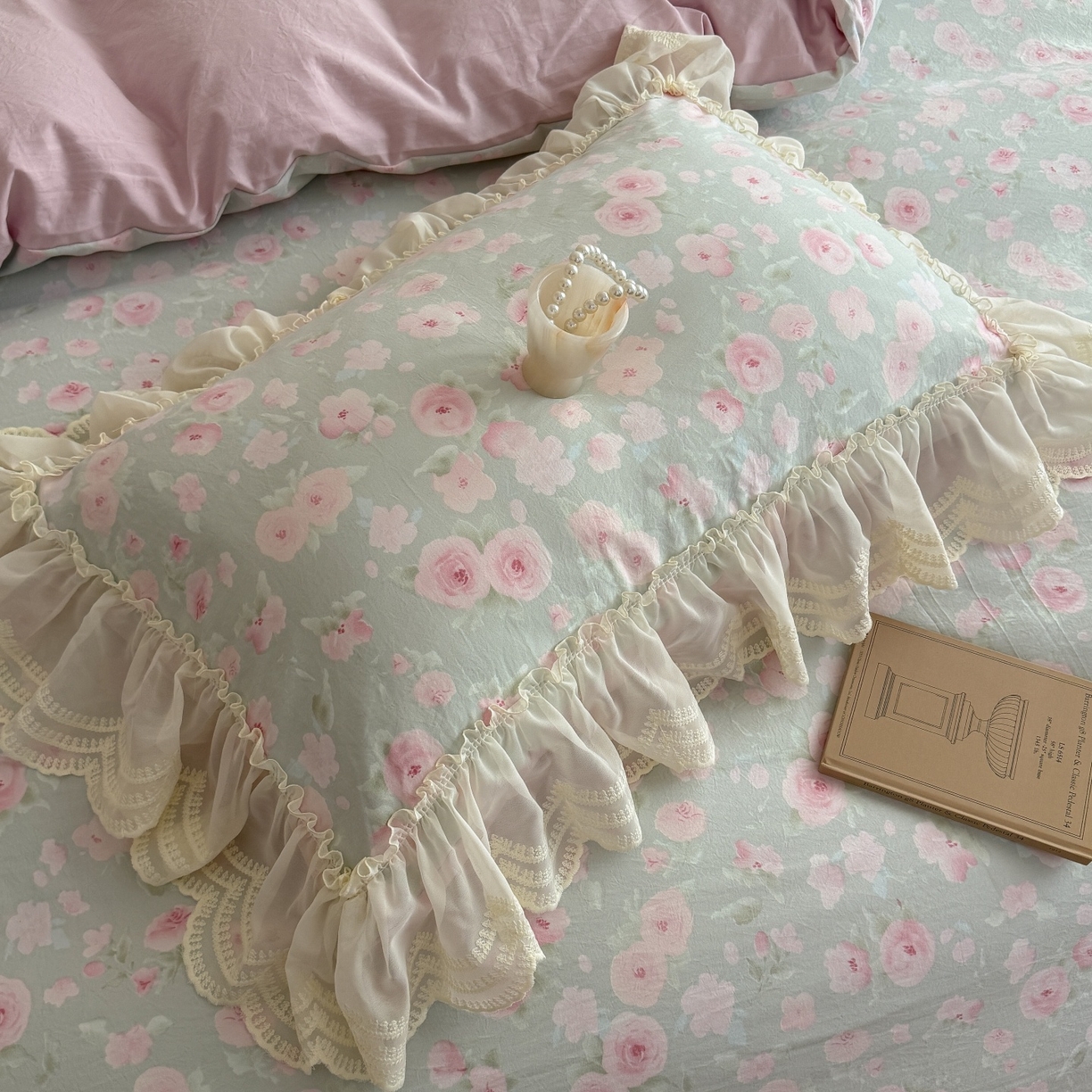 91家纺网 家纺一手货源 找家纺 吾欢心 2025新款韩版蕾丝花边加厚原棉四件套 粉恋绿