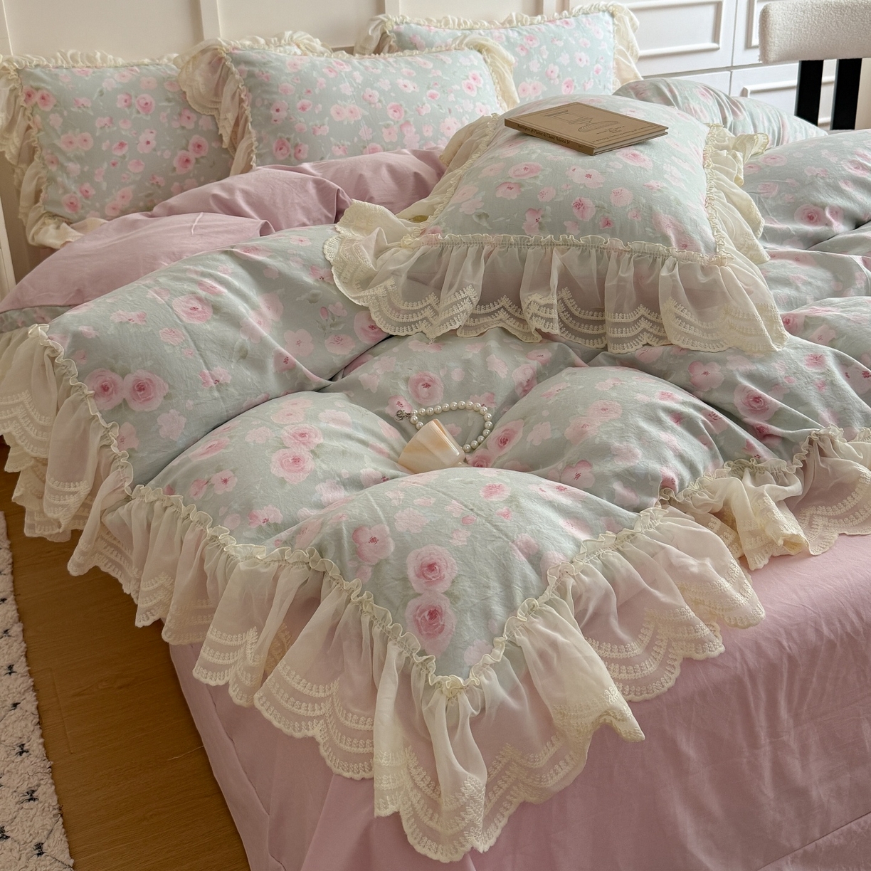 91家纺网 家纺一手货源 找家纺 吾欢心 2025新款韩版蕾丝花边加厚原棉四件套 粉恋绿