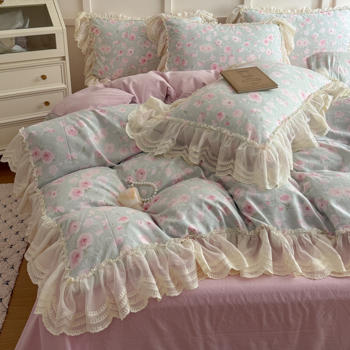 91家纺网 家纺一手货源 找家纺 吾欢心 2025新款韩版蕾丝花边加厚原棉四件套 粉恋绿