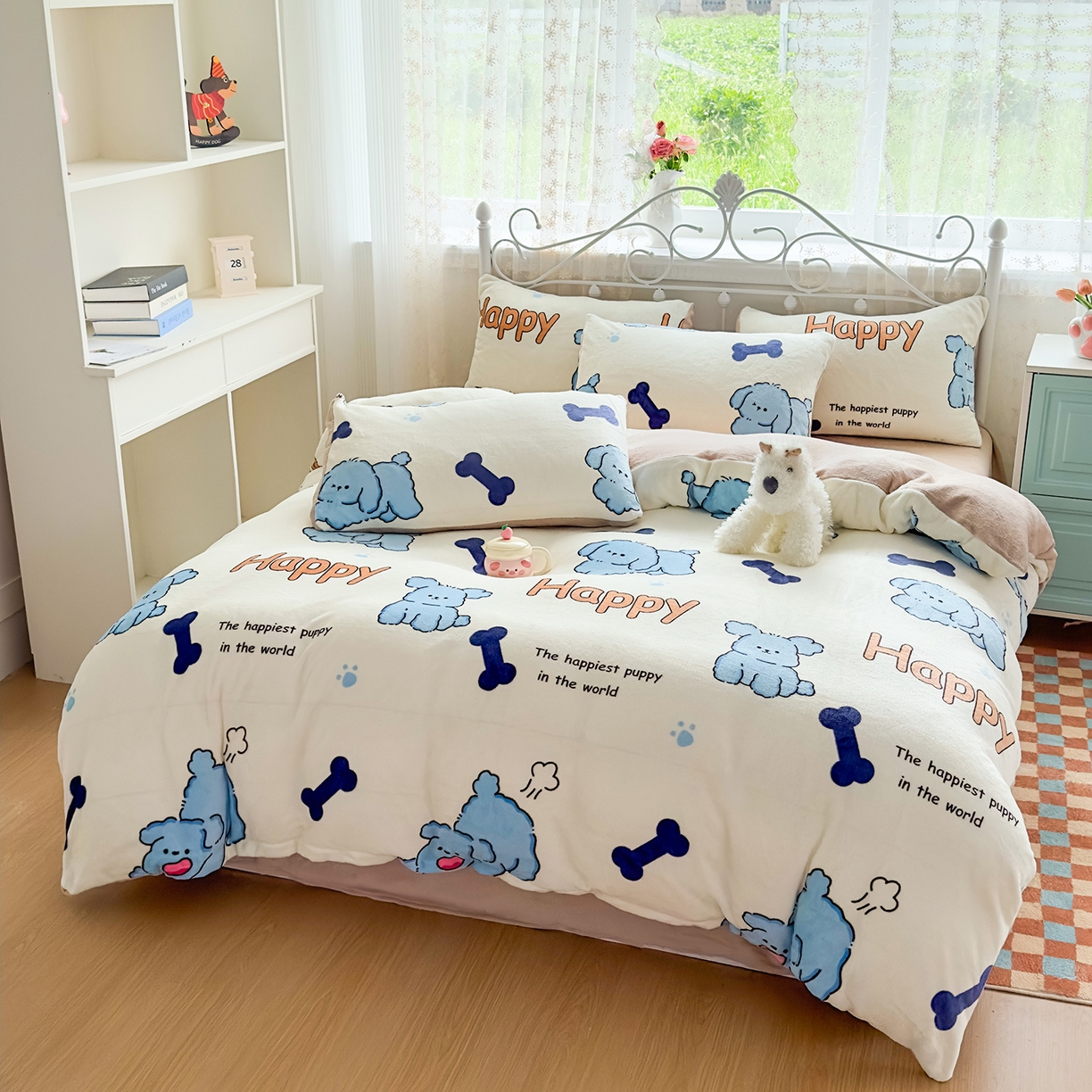 91家纺网 家纺一手货源 找家纺 悦织湾家纺 2025新款床裙款牛奶绒四件套加厚保暖印花轻奢时尚不易起静电冬季床上用品三四件套 快乐狗