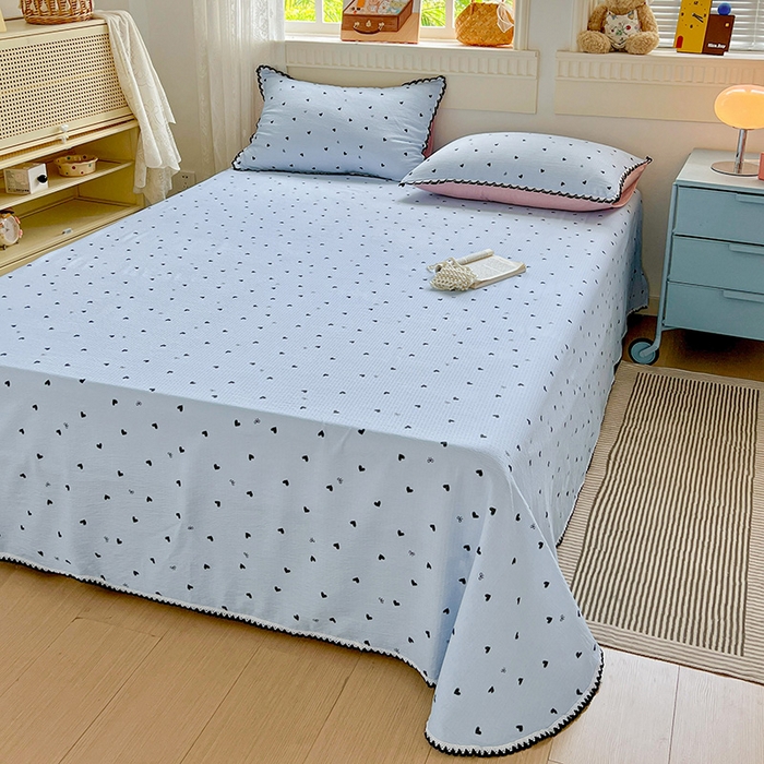 91家纺网 家纺一手货源 找家纺 逸林家纺《原希尔顿逸林》 2025新款云感皱皱纱镂空花边床单单品床单单件单床单 怦然心动