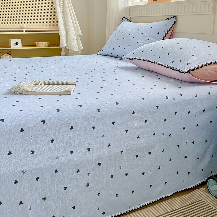 91家纺网 家纺一手货源 找家纺 逸林家纺《原希尔顿逸林》 2025新款云感皱皱纱镂空花边床单单品床单单件单床单 怦然心动