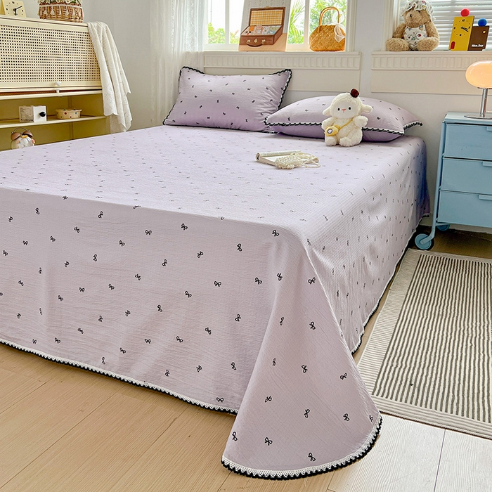 91家纺网 家纺一手货源 找家纺 逸林家纺《原希尔顿逸林》 2025新款云感皱皱纱镂空花边床单单品床单单件单床单 小紫情调