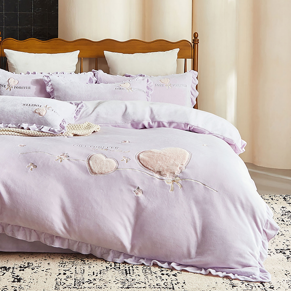 91家纺网 家纺一手货源 找家纺 （总）卡初家居（原微来） 2025新款秋冬A类亲肤牛奶绒刺绣款四件套-暖阁系列（提供买家秀）