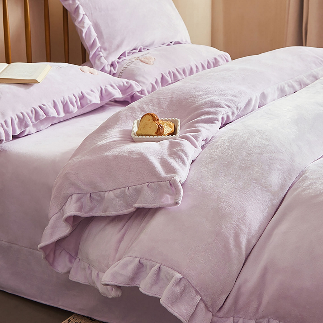 91家纺网 家纺一手货源 找家纺 （总）卡初家居（原微来） 2025新款秋冬A类亲肤牛奶绒刺绣款四件套-暖阁系列（提供买家秀）