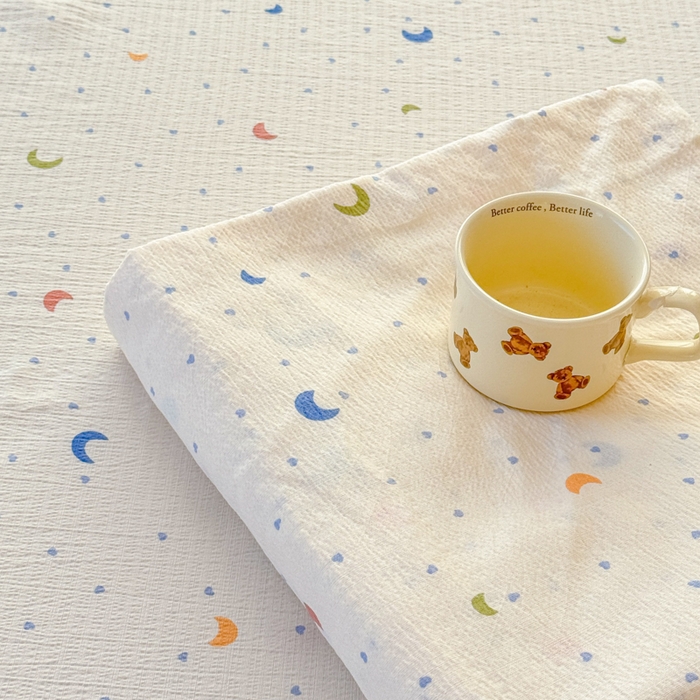 91家纺网 家纺一手货源 找家纺 （总）一诺家居 2025新款A类云感双层纱针织棉印花母婴级裸睡床单三件套 量大可优惠 量大可送货