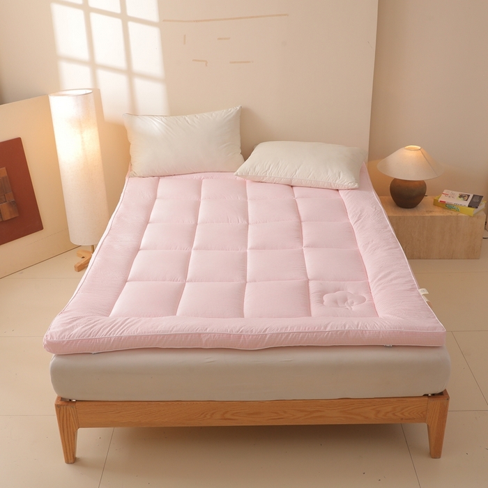 91家纺网 家纺一手货源 找家纺 老帅的工厂店 2025新款小格子款棉花床垫软床褥 粉色