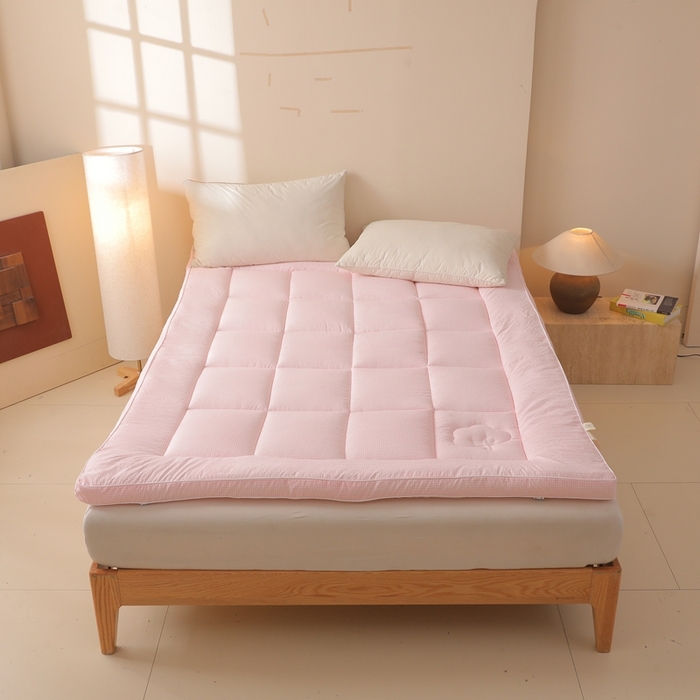 91家纺网 家纺一手货源 找家纺 老帅的工厂店 2025新款小格子款棉花床垫软床褥 粉色