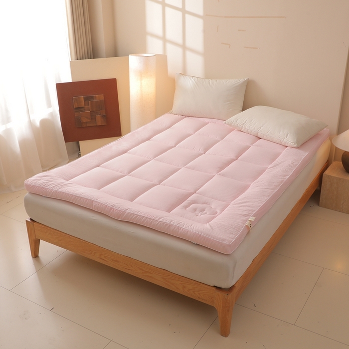 91家纺网 家纺一手货源 找家纺 老帅的工厂店 2025新款小格子款棉花床垫软床褥 粉色