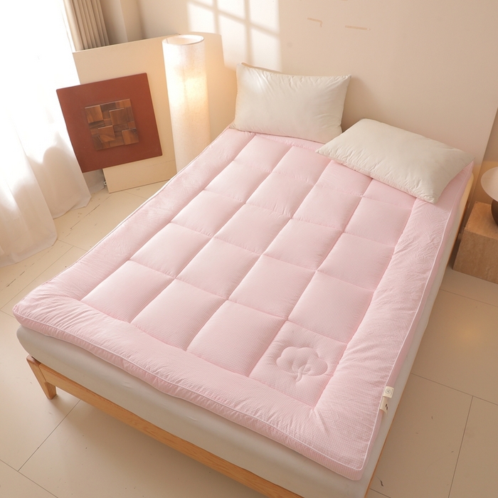 91家纺网 家纺一手货源 找家纺 老帅的工厂店 2025新款小格子款棉花床垫软床褥 粉色