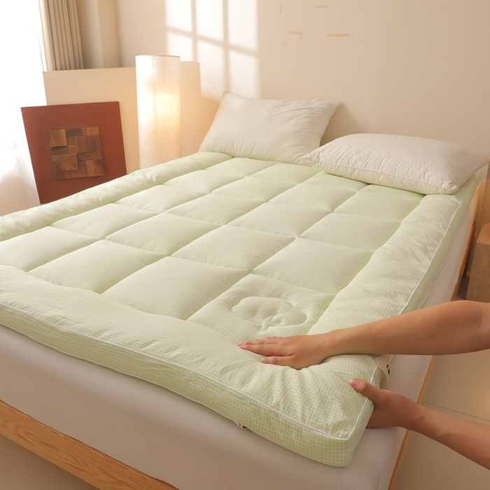 91家纺网 家纺一手货源 找家纺 老帅的工厂店 2025新款小格子款棉花床垫软床褥 绿色