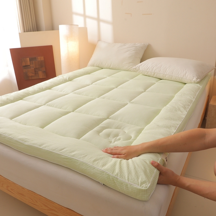 91家纺网 家纺一手货源 找家纺 老帅的工厂店 2025新款小格子款棉花床垫软床褥 绿色