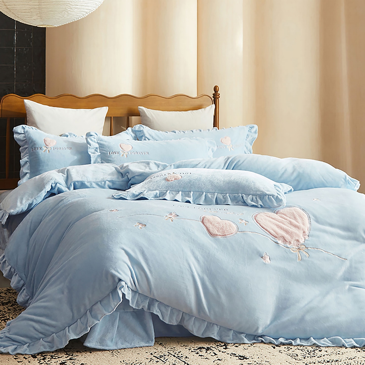 91家纺网 家纺一手货源 找家纺 卡初家居（原微来） 2025新款秋冬A类亲肤牛奶绒刺绣款四件套-暖阁系列（提供买家秀） 暖阁-繁星蓝