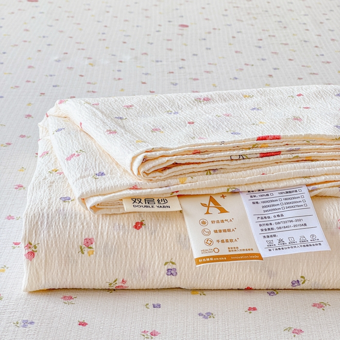91家纺网 家纺一手货源 找家纺 一诺家居 2025新款A类云感双层纱针织棉印花母婴级裸睡床单三件套 量大可优惠 量大可送货 绯樱