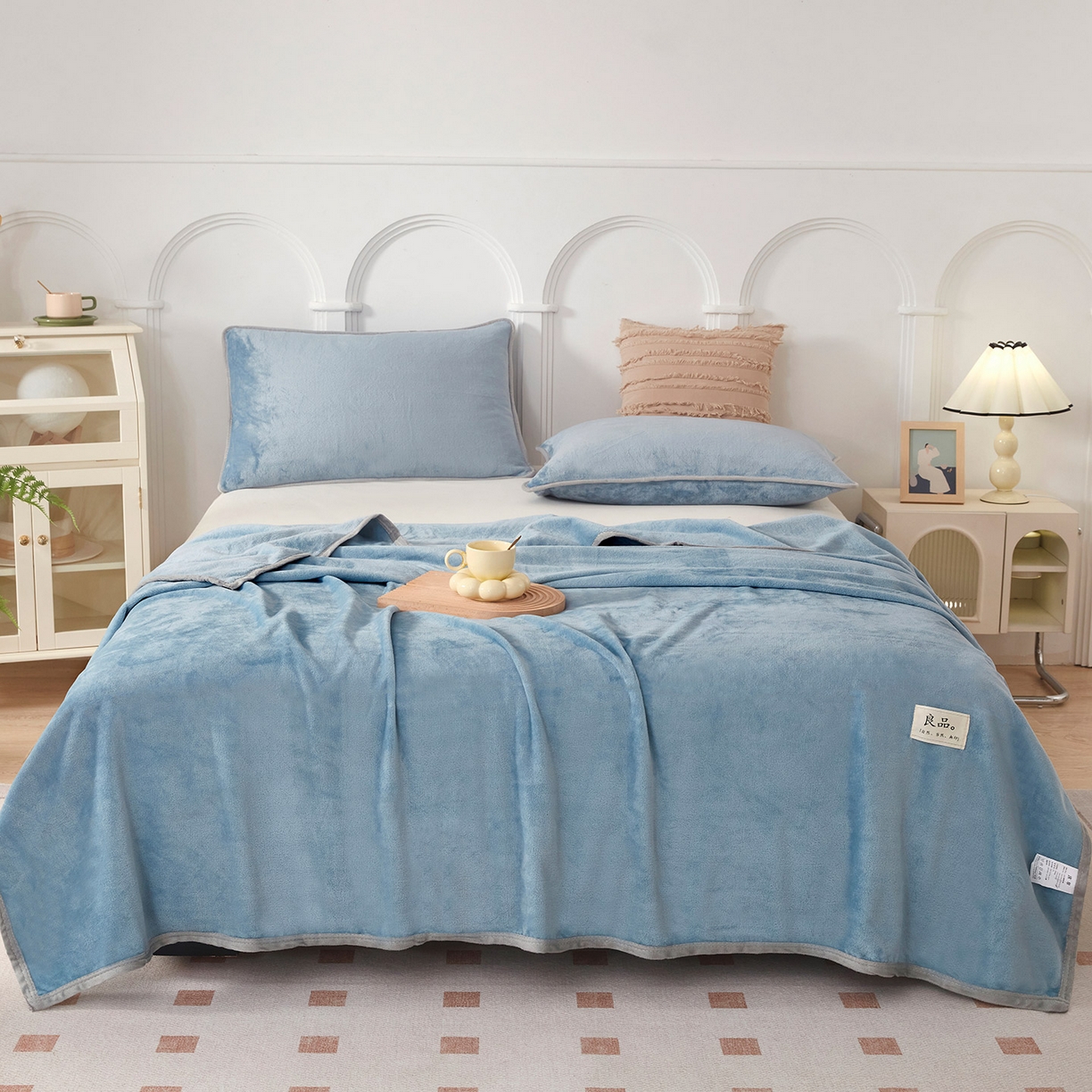 91家纺网 家纺一手货源 找家纺 悦织湾家纺 2025新款牛奶绒毛毯高克重日式良品盖毯毯子办公室休闲沙发毯跨境专供外贸出口 宾利蓝