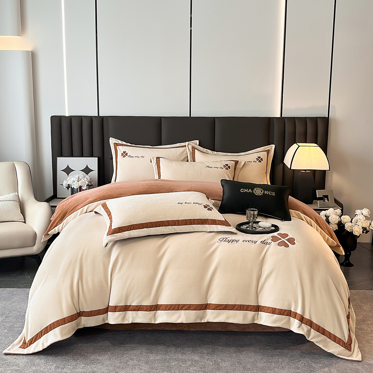 91家纺网 家纺一手货源 找家纺 （总）妮恒美家纺 2025新款牛奶绒刺绣四件套-简爱系列