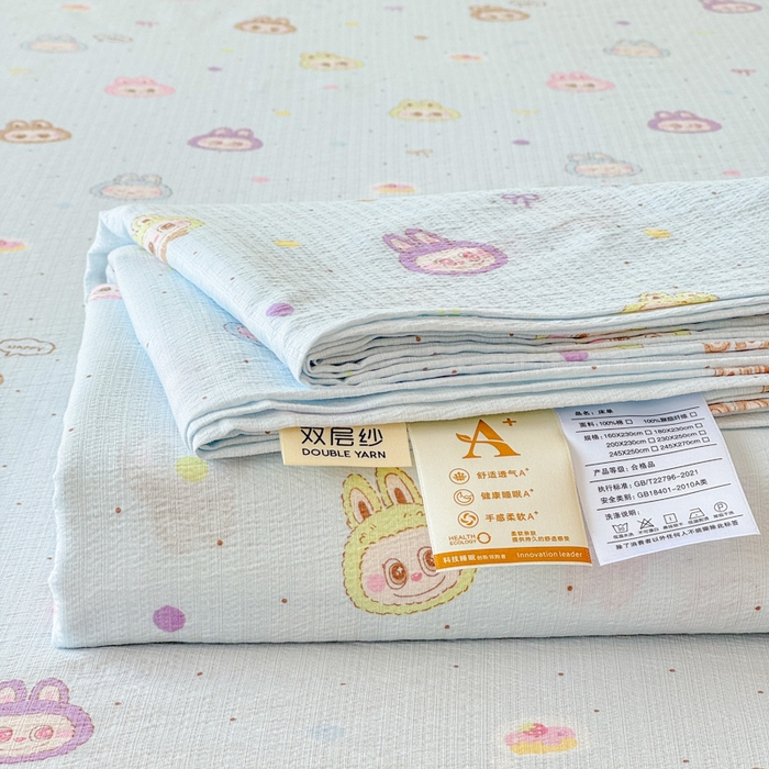 91家纺网 家纺一手货源 找家纺 一诺家居 2025新款A类云感双层纱针织棉印花母婴级裸睡床单三件套 量大可优惠 量大可送货 海盐耶耶