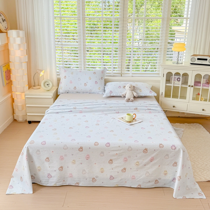 91家纺网 家纺一手货源 找家纺 一诺家居 2025新款A类云感双层纱针织棉印花母婴级裸睡床单三件套 量大可优惠 量大可送货 海盐耶耶