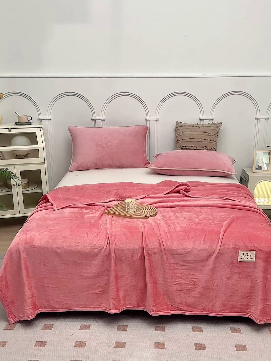 91家纺网 家纺一手货源 找家纺 悦织湾家纺 2025新款牛奶绒毛毯高克重日式良品盖毯毯子办公室休闲沙发毯跨境专供外贸出口 暖粉