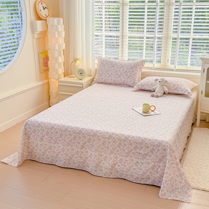 91家纺网 家纺一手货源 找家纺 一诺家居 2025新款A类云感双层纱针织棉印花母婴级裸睡床单三件套 量大可优惠 量大可送货 蔷薇