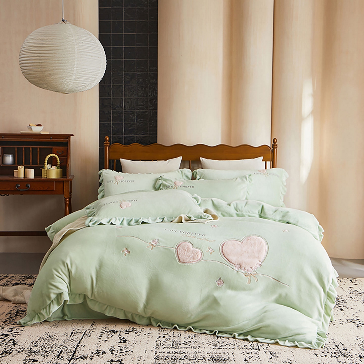 91家纺网 家纺一手货源 找家纺 卡初家居（原微来） 2025新款秋冬A类亲肤牛奶绒刺绣款四件套-暖阁系列（提供买家秀） 暖阁-新芽绿