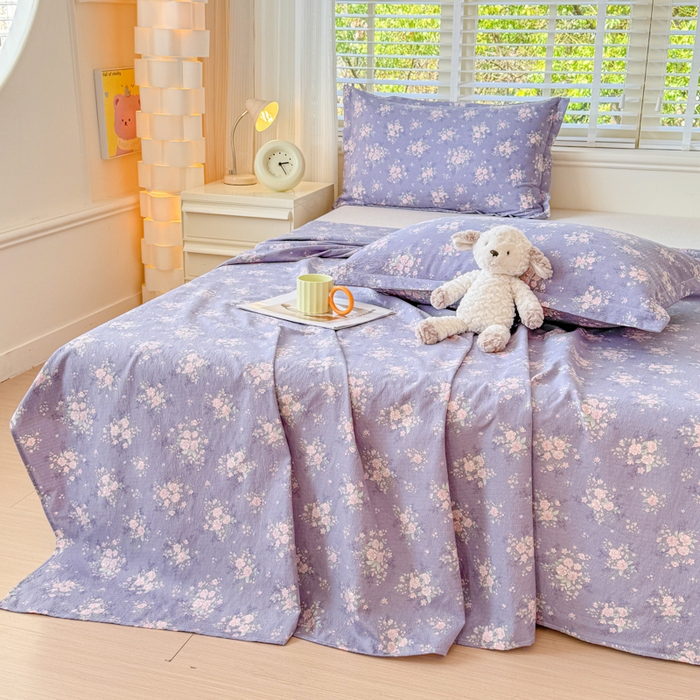 91家纺网 家纺一手货源 找家纺 一诺家居 2025新款A类云感双层纱针织棉印花母婴级裸睡床单三件套 量大可优惠 量大可送货 薰衣草