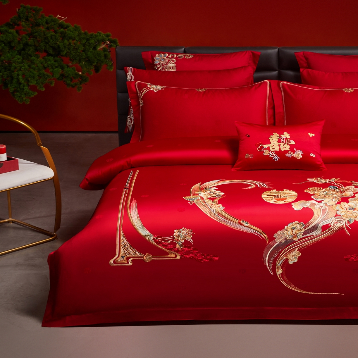 91家纺网 家纺一手货源 找家纺 宏羽纺家纺 2025新款高支高密纯棉婚庆系列四件套 爱的花语