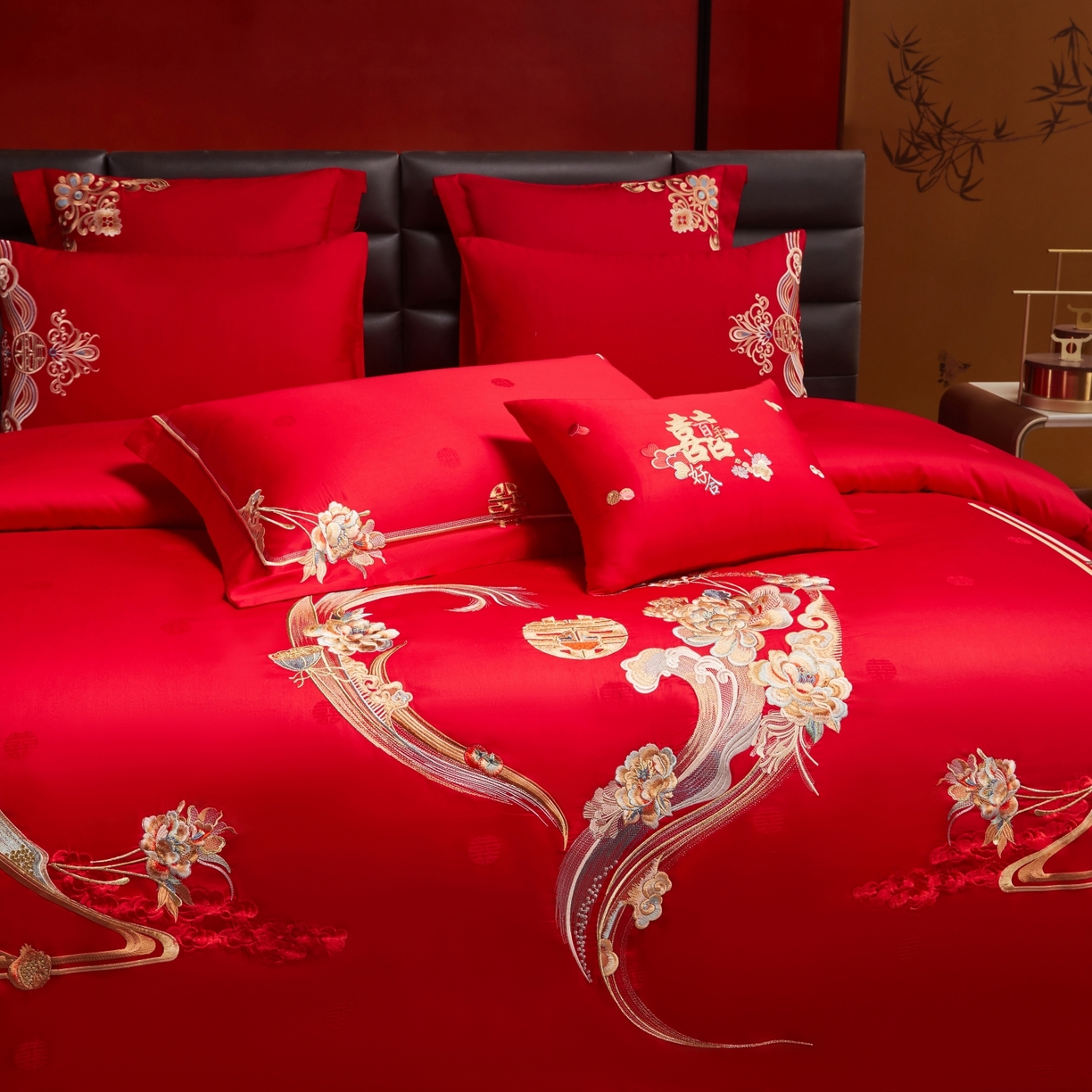 91家纺网 家纺一手货源 找家纺 宏羽纺家纺 2025新款高支高密纯棉婚庆系列四件套 爱的花语