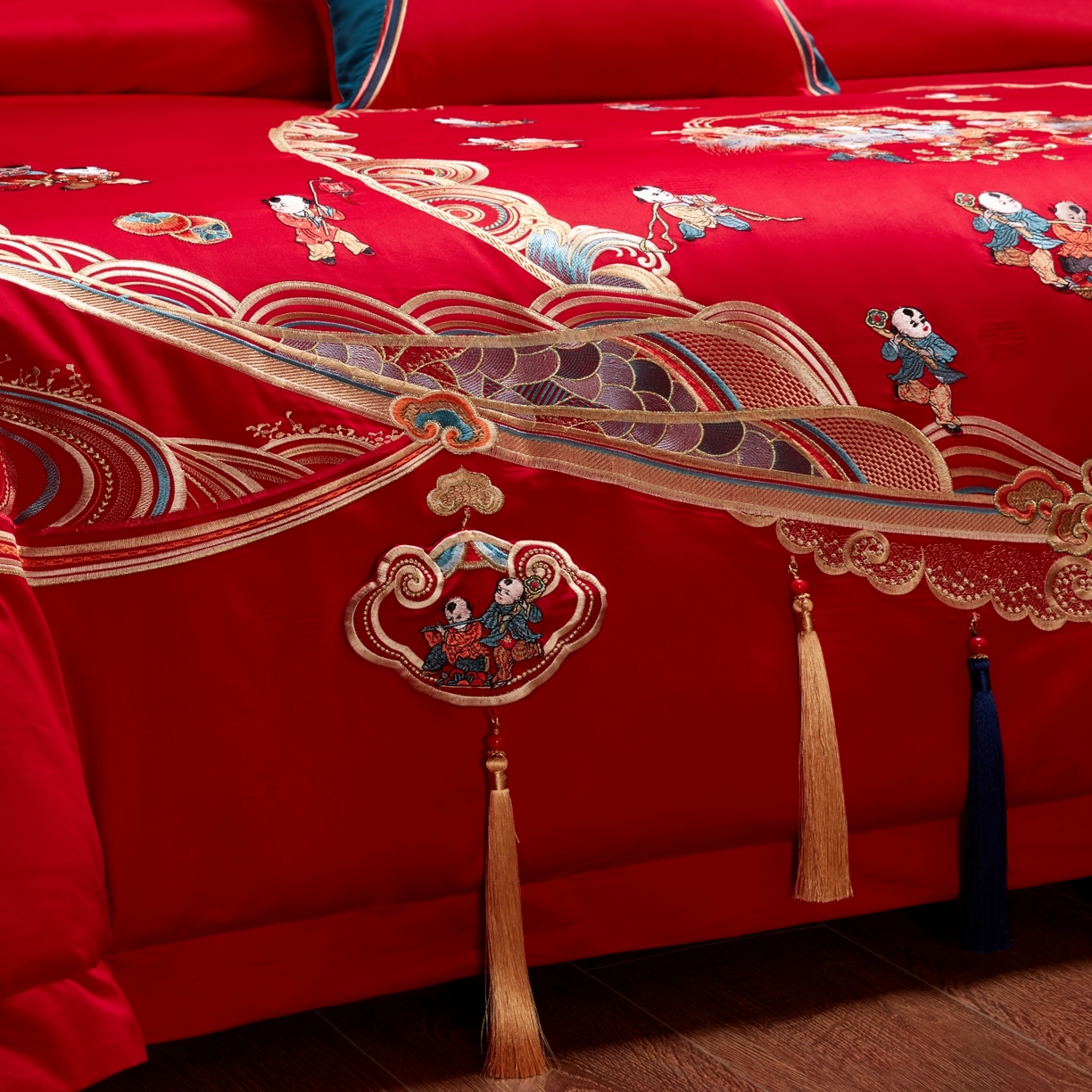 91家纺网 家纺一手货源 找家纺 宏羽纺家纺 2025新款高支高密纯棉婚庆系列四件套 百子迎喜