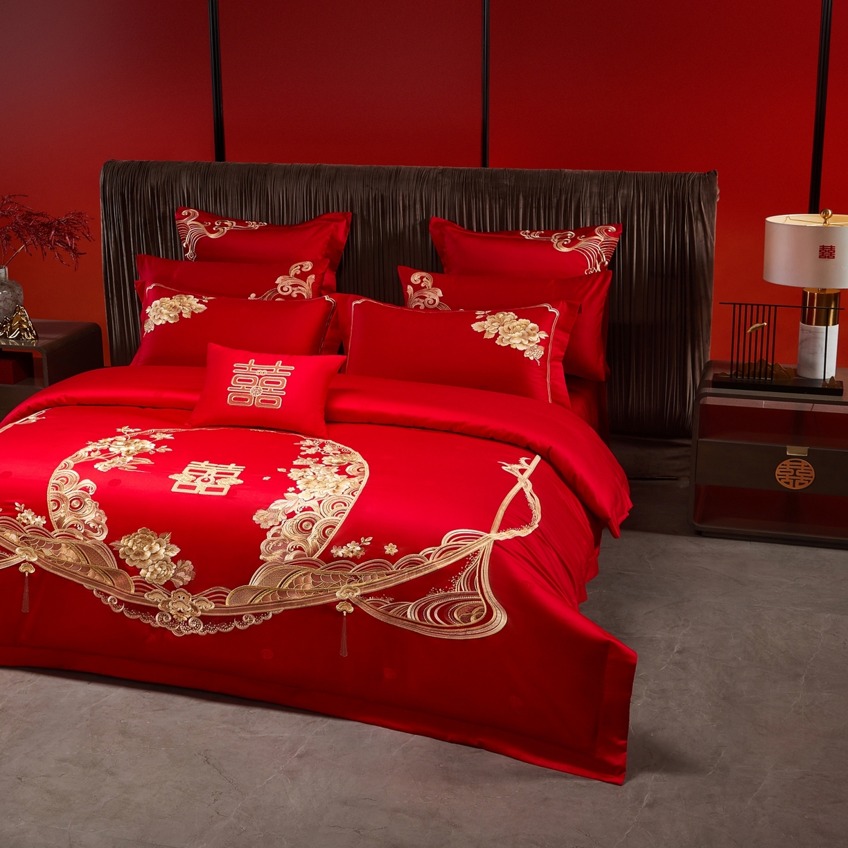 91家纺网 家纺一手货源 找家纺 宏羽纺家纺 2025新款高支高密纯棉婚庆系列四件套 花开富贵-金色