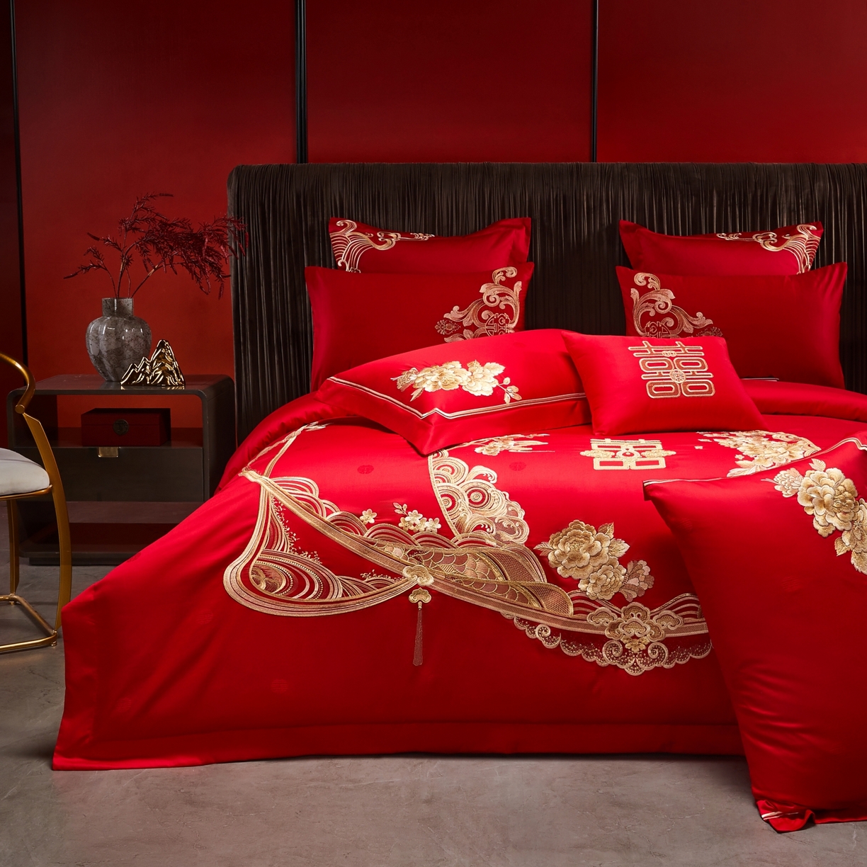 91家纺网 家纺一手货源 找家纺 宏羽纺家纺 2025新款高支高密纯棉婚庆系列四件套 花开富贵-金色