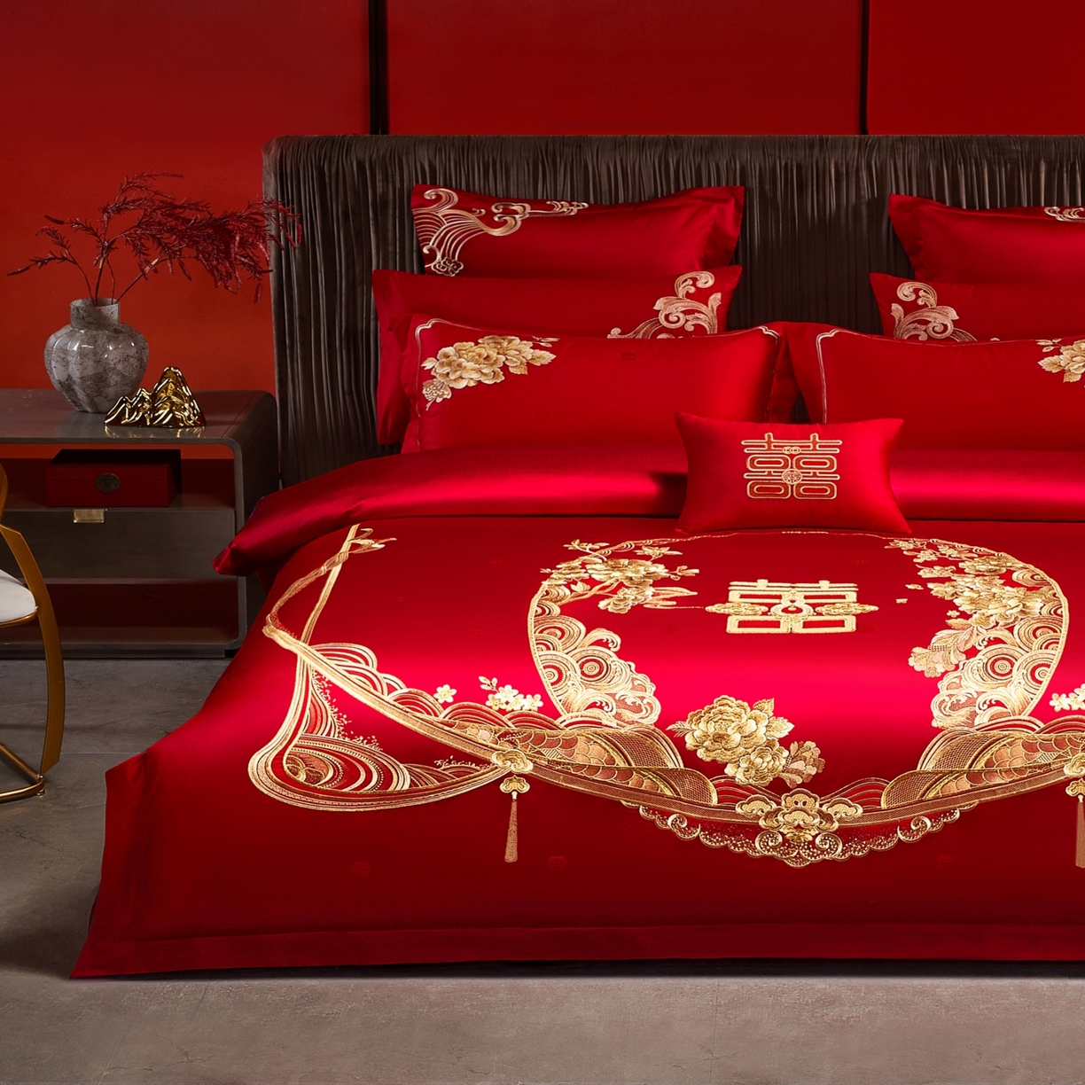 91家纺网 家纺一手货源 找家纺 宏羽纺家纺 2025新款高支高密纯棉婚庆系列四件套 花开富贵-金色