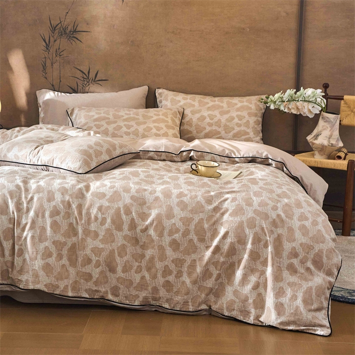 91家纺网 家纺一手货源 找家纺 兰紫橙家纺 2025新款全棉纯棉嵌边色织提花四件套 罗曼人生-卡其