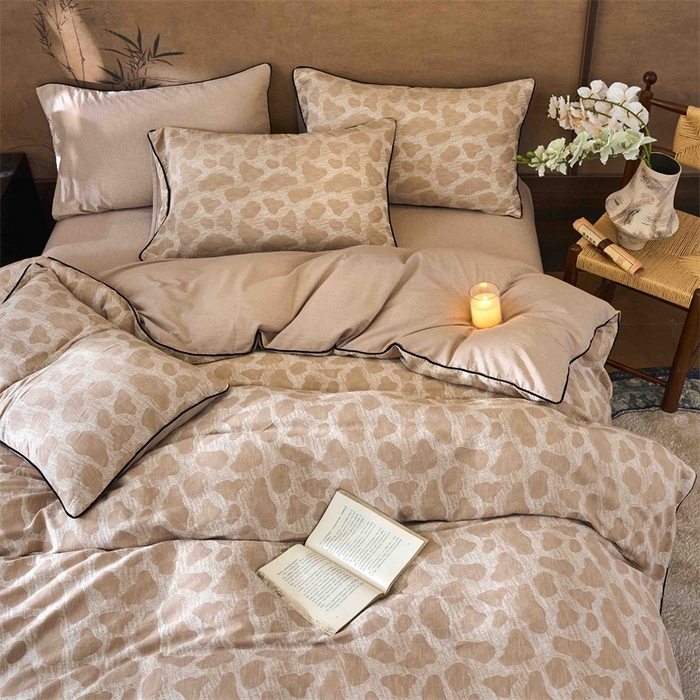 91家纺网 家纺一手货源 找家纺 兰紫橙家纺 2025新款全棉纯棉嵌边色织提花四件套 罗曼人生-卡其