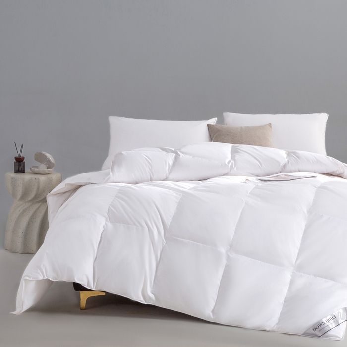 91家纺网 家纺一手货源 找家纺 （总）明羽羽绒 2025新款全棉防羽布平面款羽绒被可定制鹅绒被鸭绒被被子被芯