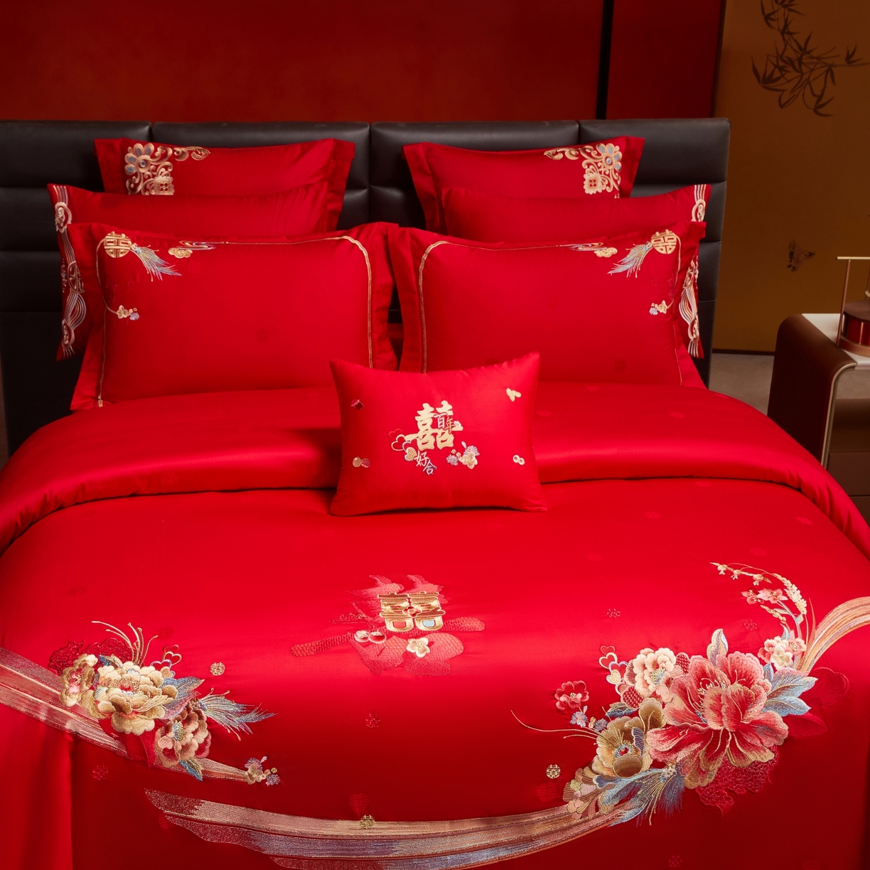 91家纺网 家纺一手货源 找家纺 宏羽纺家纺 2025新款高支高密纯棉婚庆系列四件套 浪漫相随