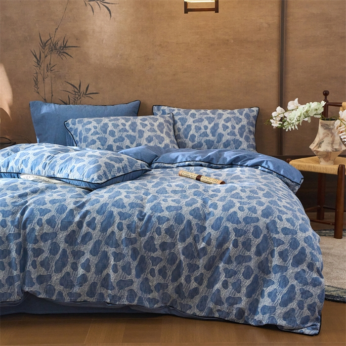 91家纺网 家纺一手货源 找家纺 兰紫橙家纺 2025新款全棉纯棉嵌边色织提花四件套 罗曼人生-牛仔蓝