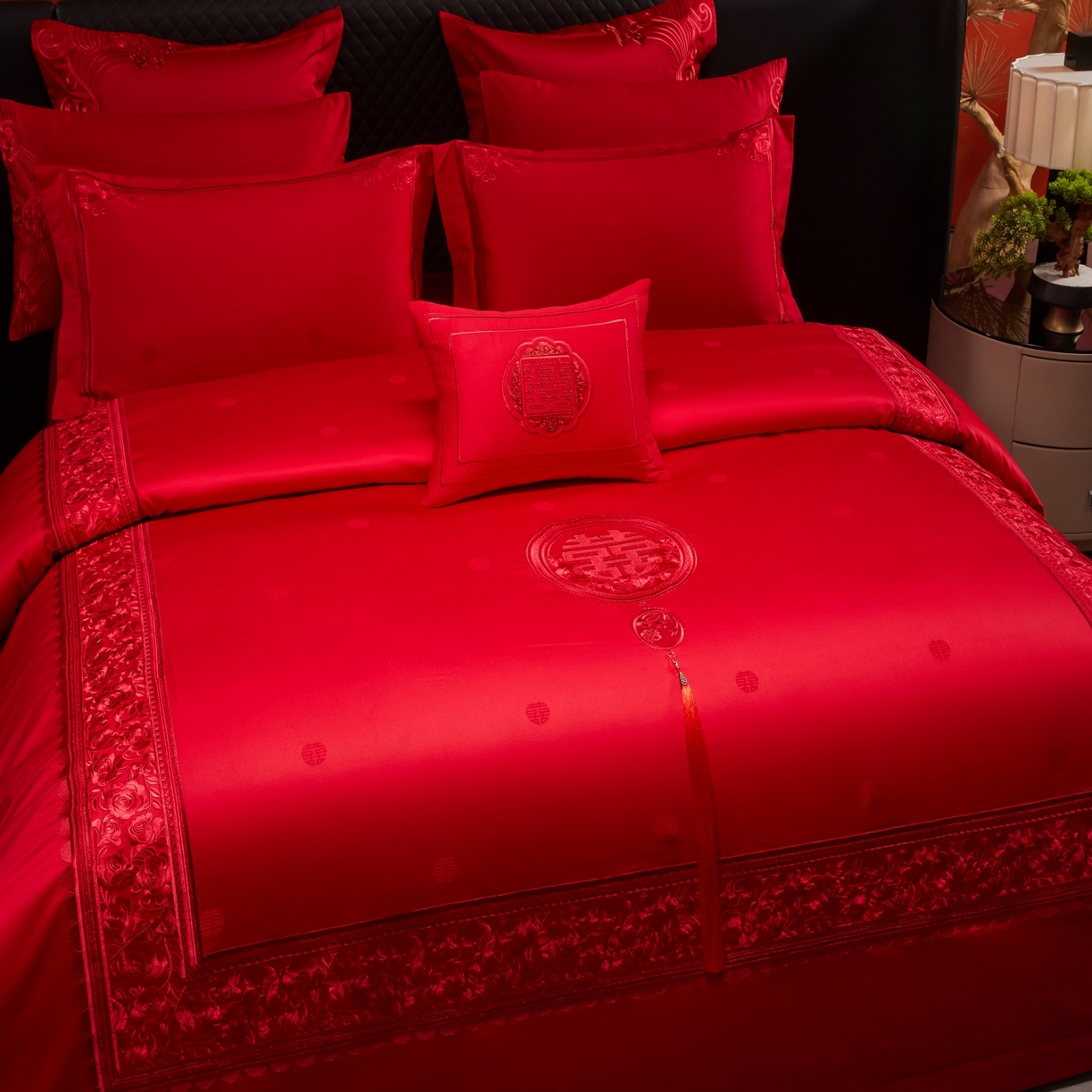91家纺网 家纺一手货源 找家纺 宏羽纺家纺 2025新款高支高密纯棉婚庆系列四件套 玫瑰花海-红色