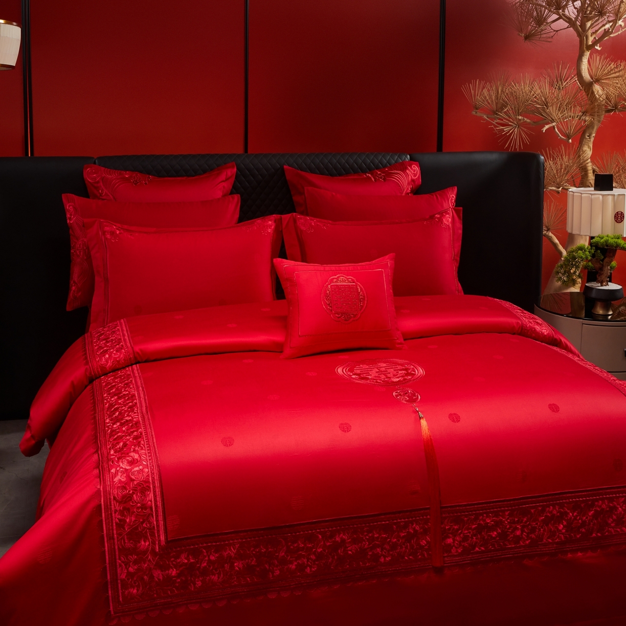 91家纺网 家纺一手货源 找家纺 宏羽纺家纺 2025新款高支高密纯棉婚庆系列四件套 玫瑰花海-红色
